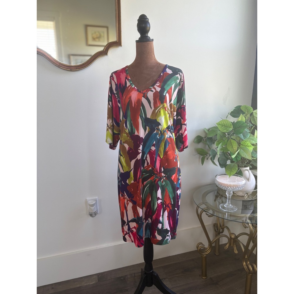 Trina Turk Colorful Leaf Print V Neck 3/4 Sleeve‎ Dress Size 4